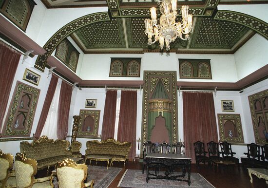 Traditional Turkish style living-room