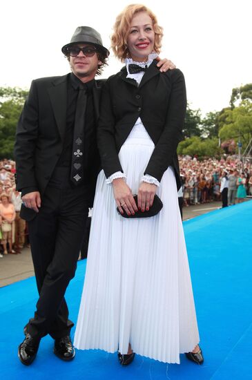 Pavel Derevyanko and Yekaterina Volkova