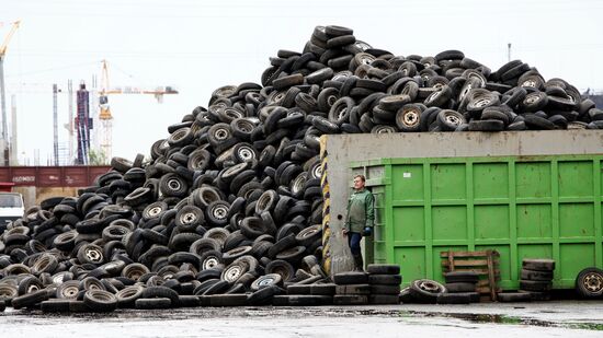 Car recycling at Vtormet Industrial Company