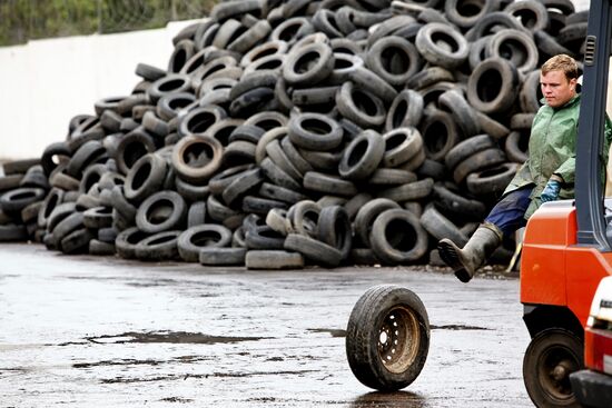 Car recycling at Vtormet Industrial Company
