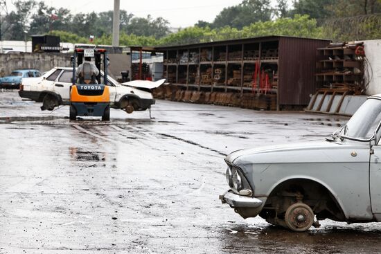Car recycling at Vtormet Industrial Company
