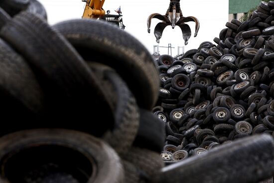 Car recycling at Vtormet Industrial Company