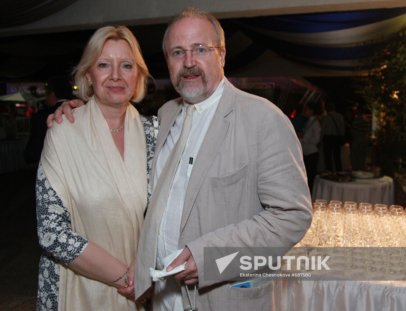 Vladimir Khotinenko with his wife, Tatyana