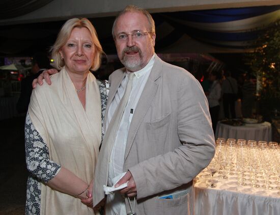 Vladimir Khotinenko with his wife, Tatyana