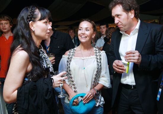 Nonna Grishayeva, Zhanna Friske, Alexander Demidov