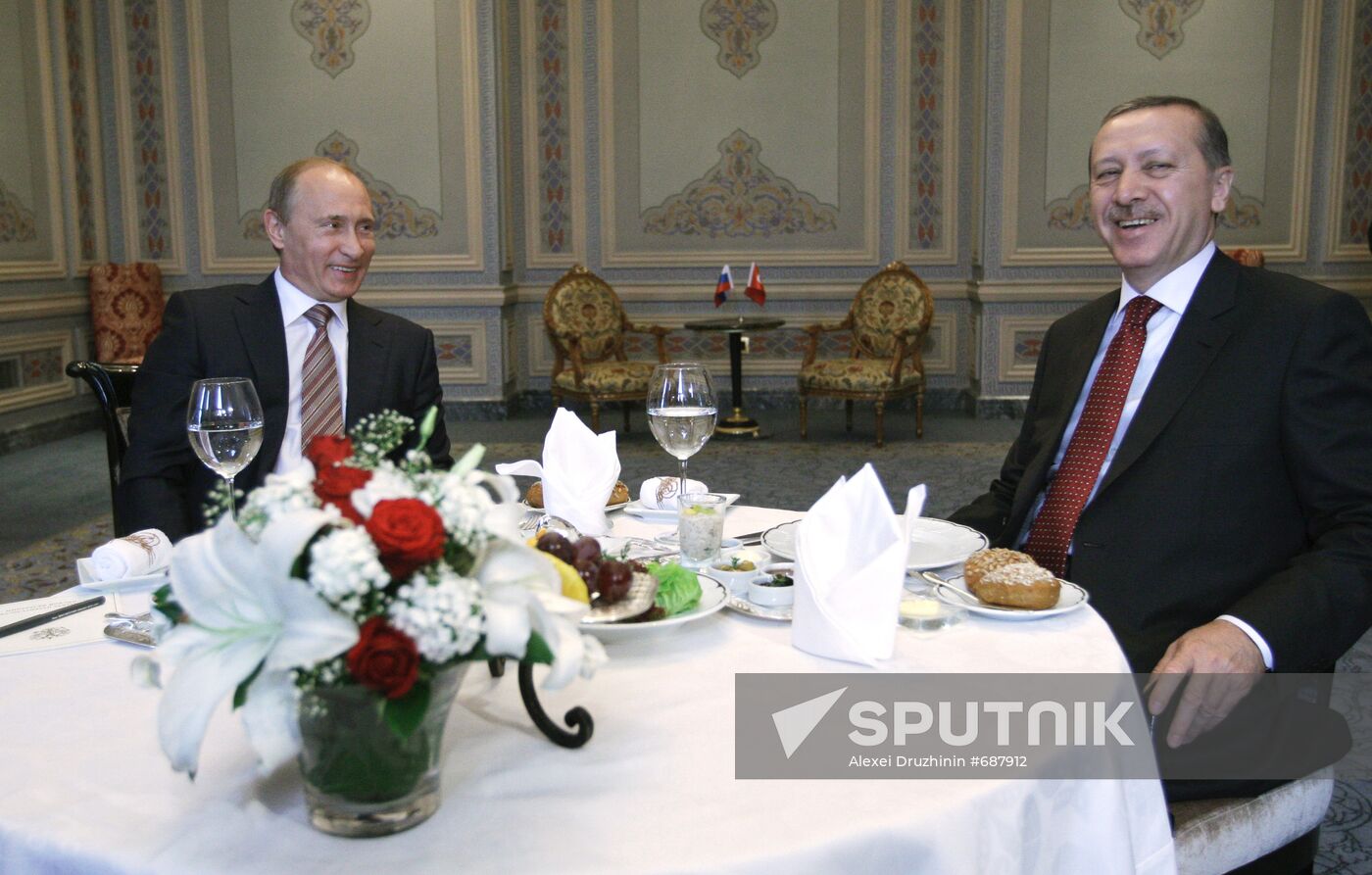 Vladimir Putin visits Republic of Turkey