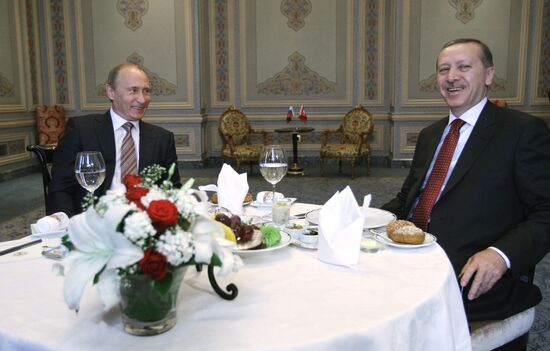 Vladimir Putin visits Republic of Turkey