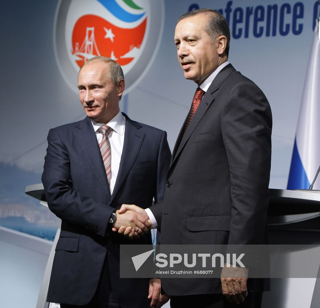 Vladimir Putin visits Republic of Turkey