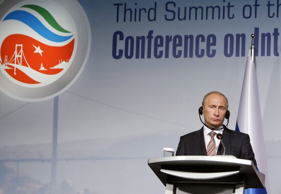 Vladimir Putin visits Republic of Turkey