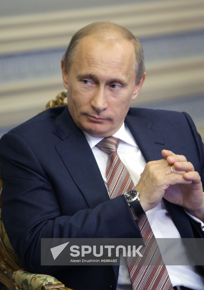 Vladimir Putin meeting Viktor Yanikovich