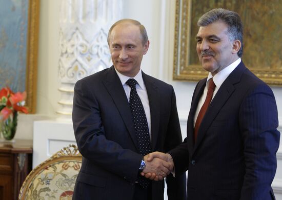 Vladimir Putin meeting Abdullah Gul