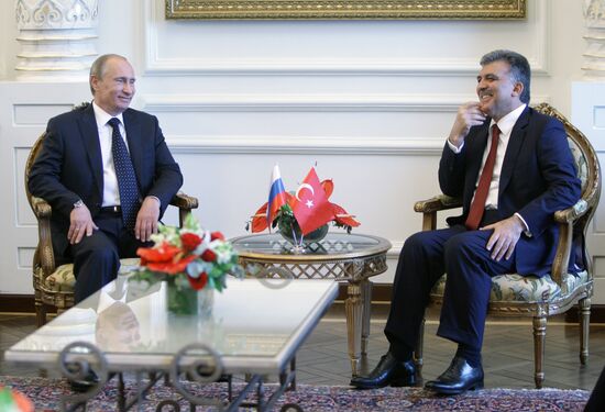 Vladimir Putin meeting Abdullah Gul