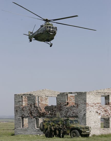 CSTO special forces soldiers during training