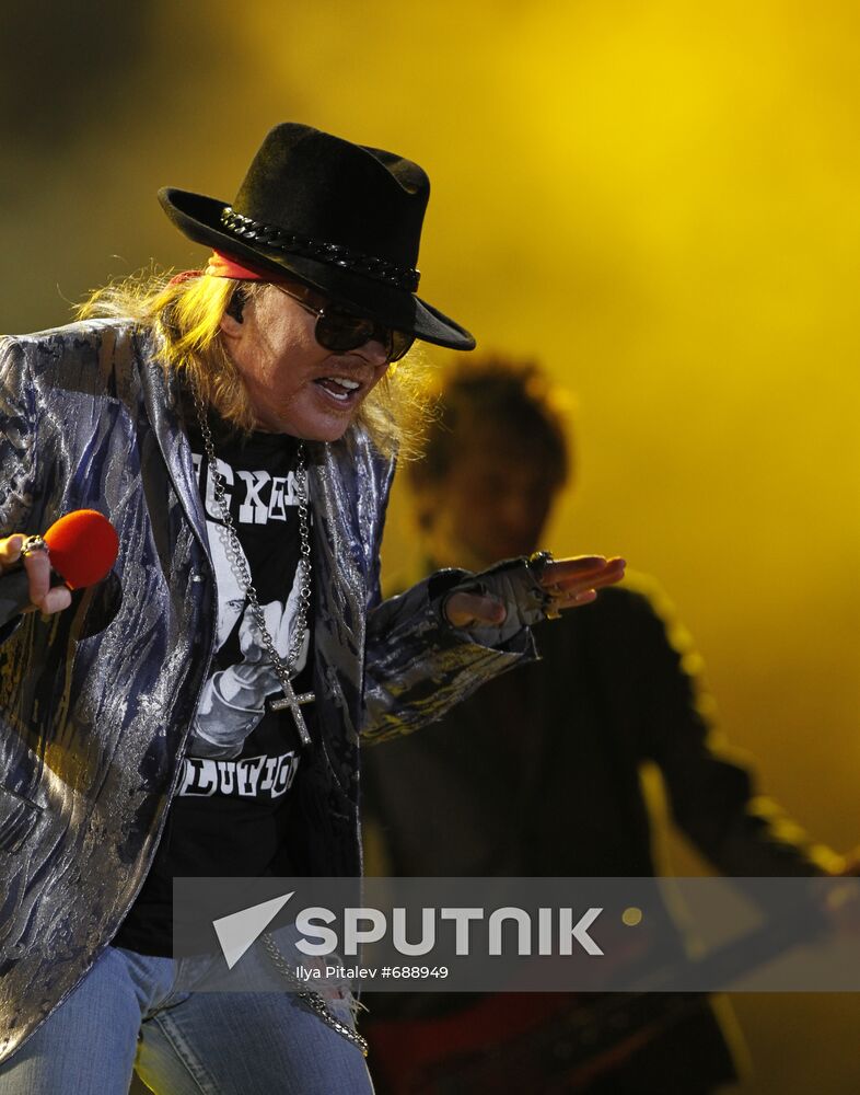 Guns N' Roses perform at Olimpiisky Sports Complex