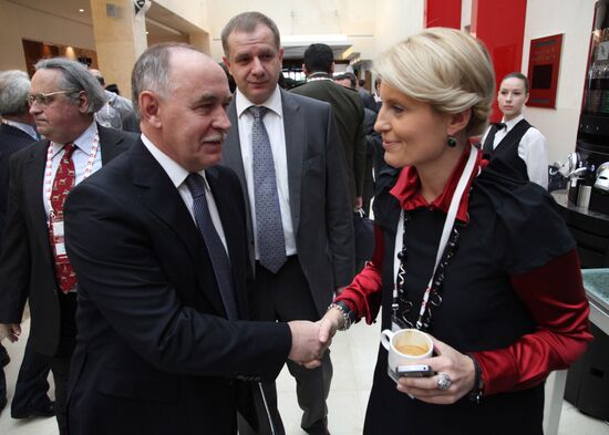 Viktor Ivanov and Svetlana Mironyuk