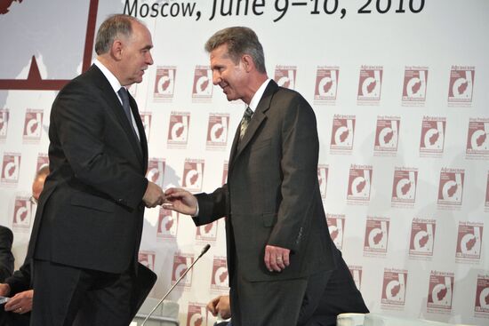 Viktor Ivanov and Patrick M. Ward