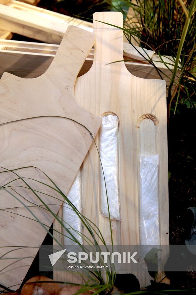 Installation to show way of hiding drugs in transit