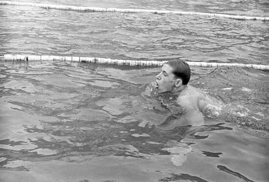 Vladimir Kosinsky, world record holder in swimming