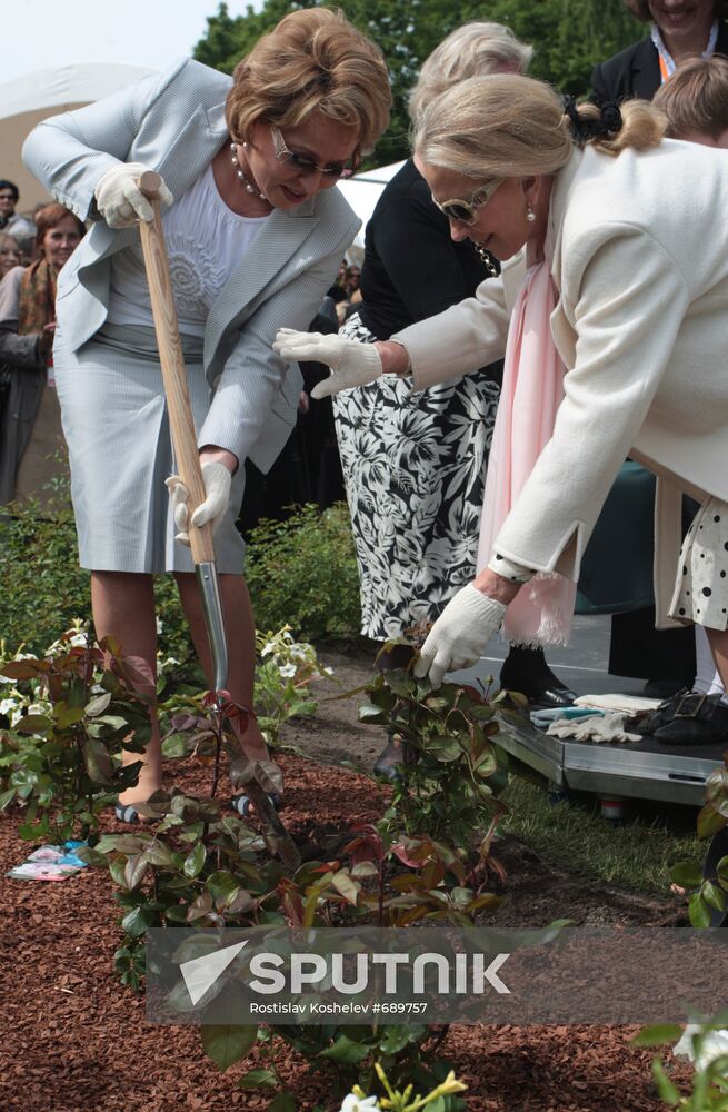 Valentina Matviyenko, Princess of Kent