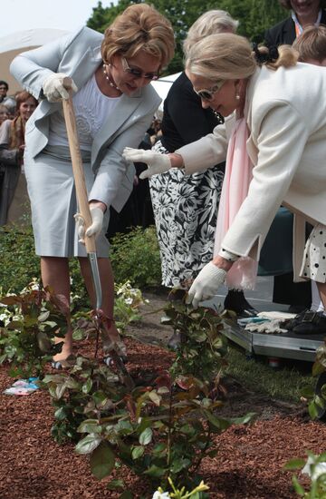 Valentina Matviyenko, Princess of Kent