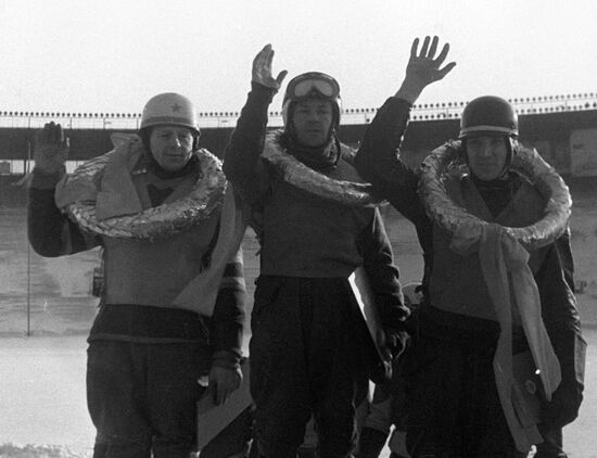 Motor racers Boris Samorodov, Viktor Kuznetsov, Vsevolod Nerytov