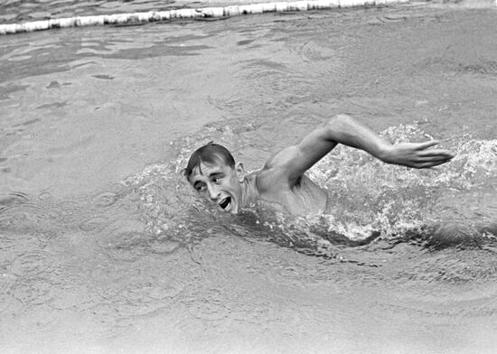 Swimmer Alexander Paramonov