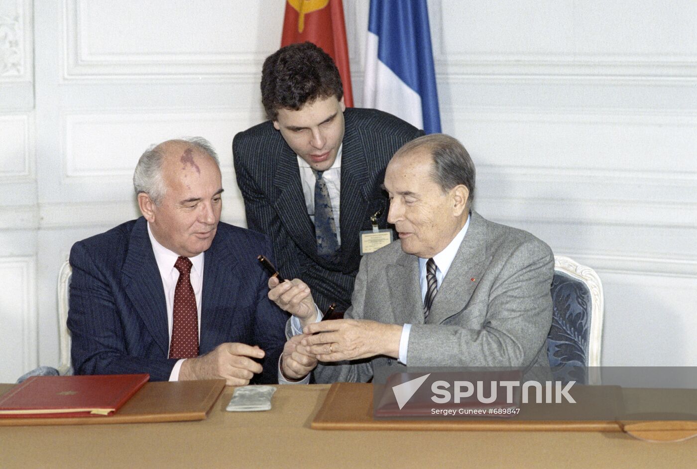Mikhail Gorbachev and François Mitterrand