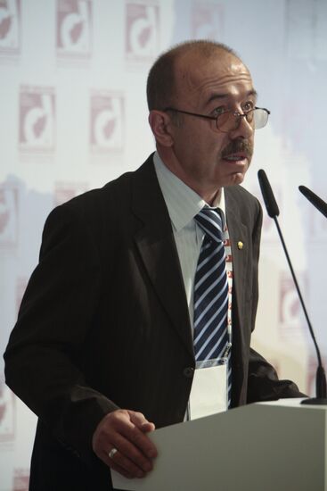 Alexander Knyazev