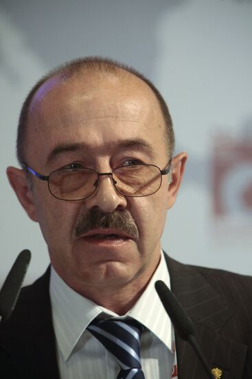 Alexander Knyazev
