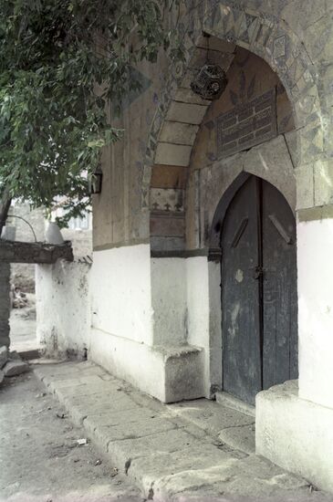 Entrance to Kilsa Mosque