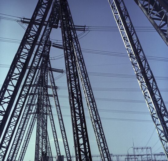 Power transmission line