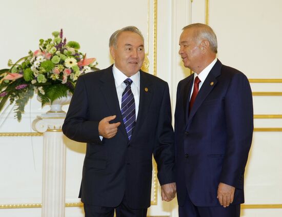 Nursultan Nazarbayev, Islam Karimov