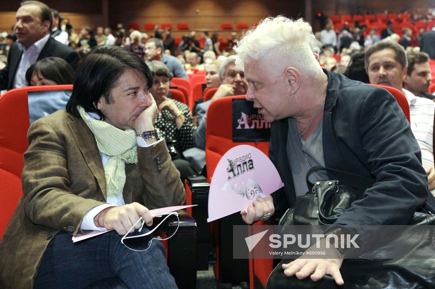 Boris Moiseev, Valentin Yudashkin