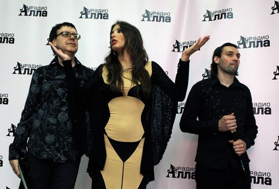 Members of A'Studio music group