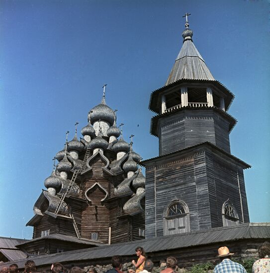 The Transfiguration Church and the bell tower in Kizhi
