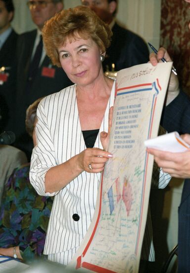 Raisa Gorbachyova visiting France-USSR Society