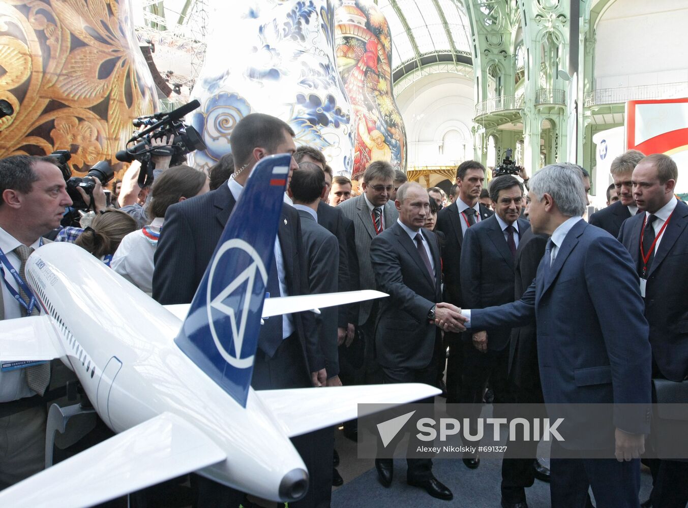 Vladimir Putin in Paris. Day Two