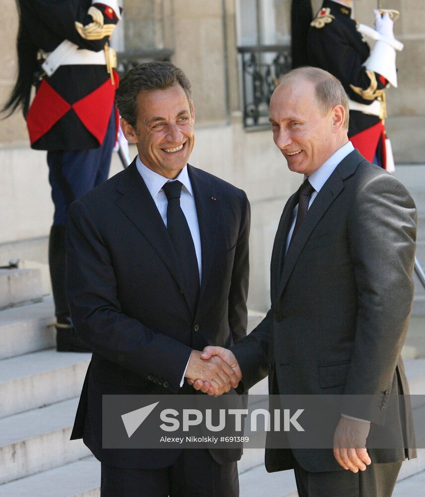 Vladimir Putin in Paris. Day Two