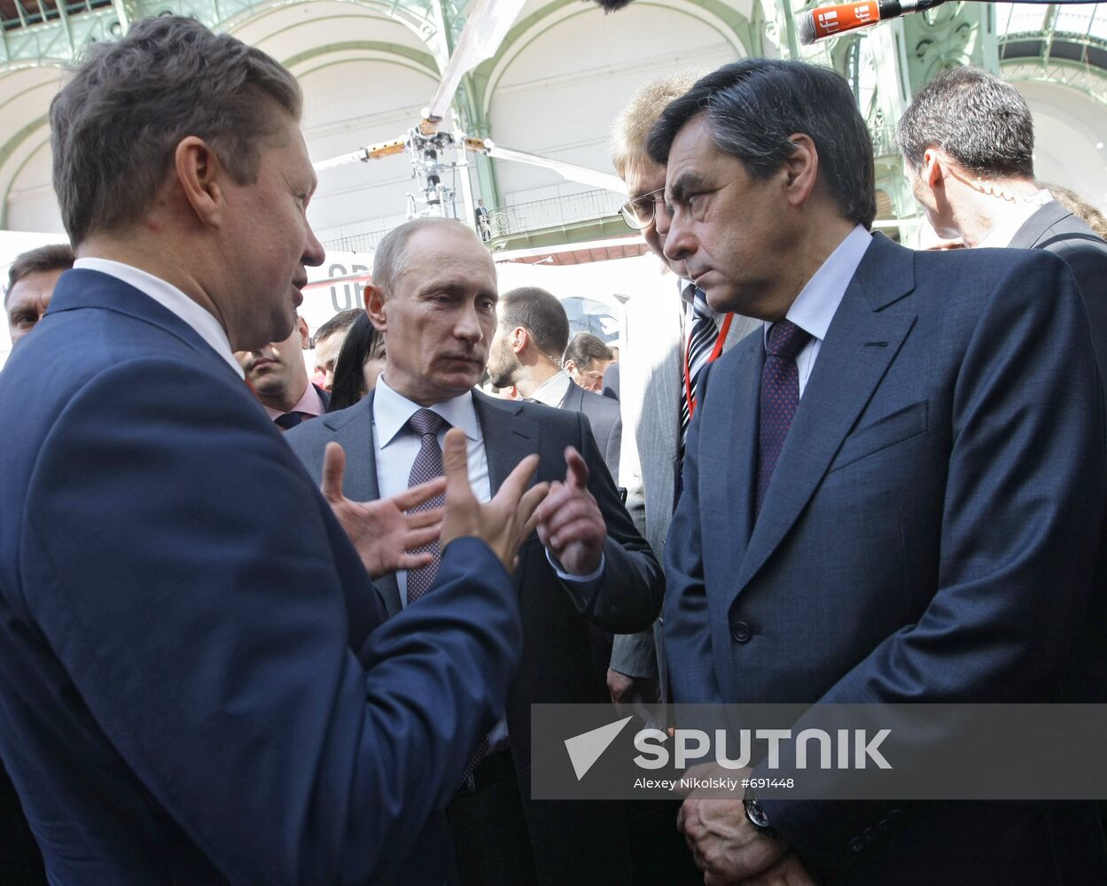 Vladimir Putin in Paris. Day Two