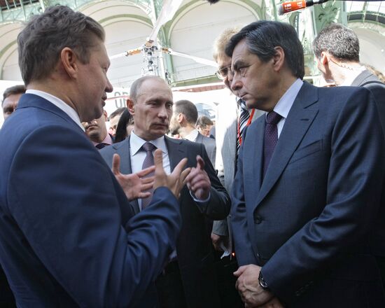 Vladimir Putin in Paris. Day Two