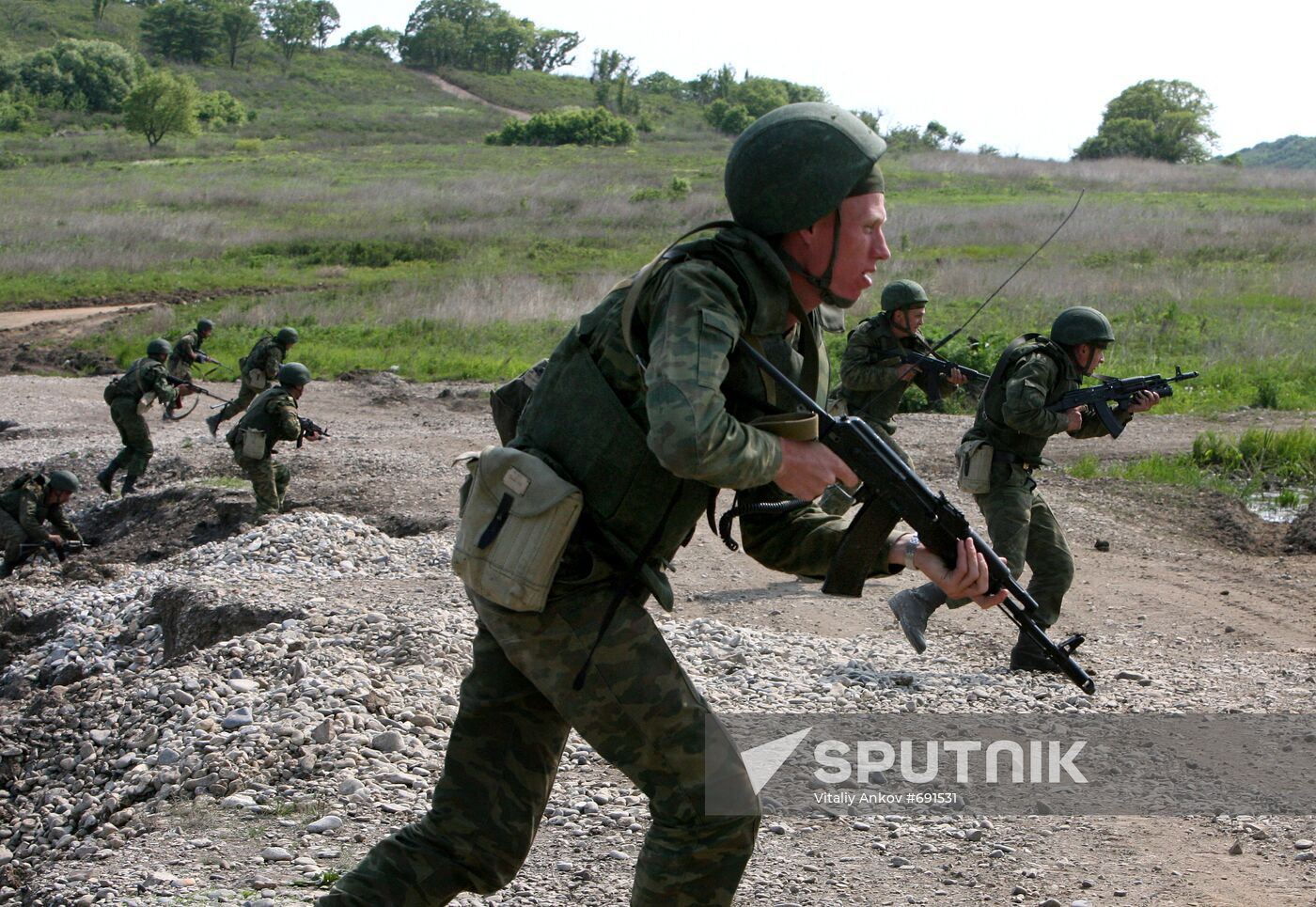 Russian marines attack.