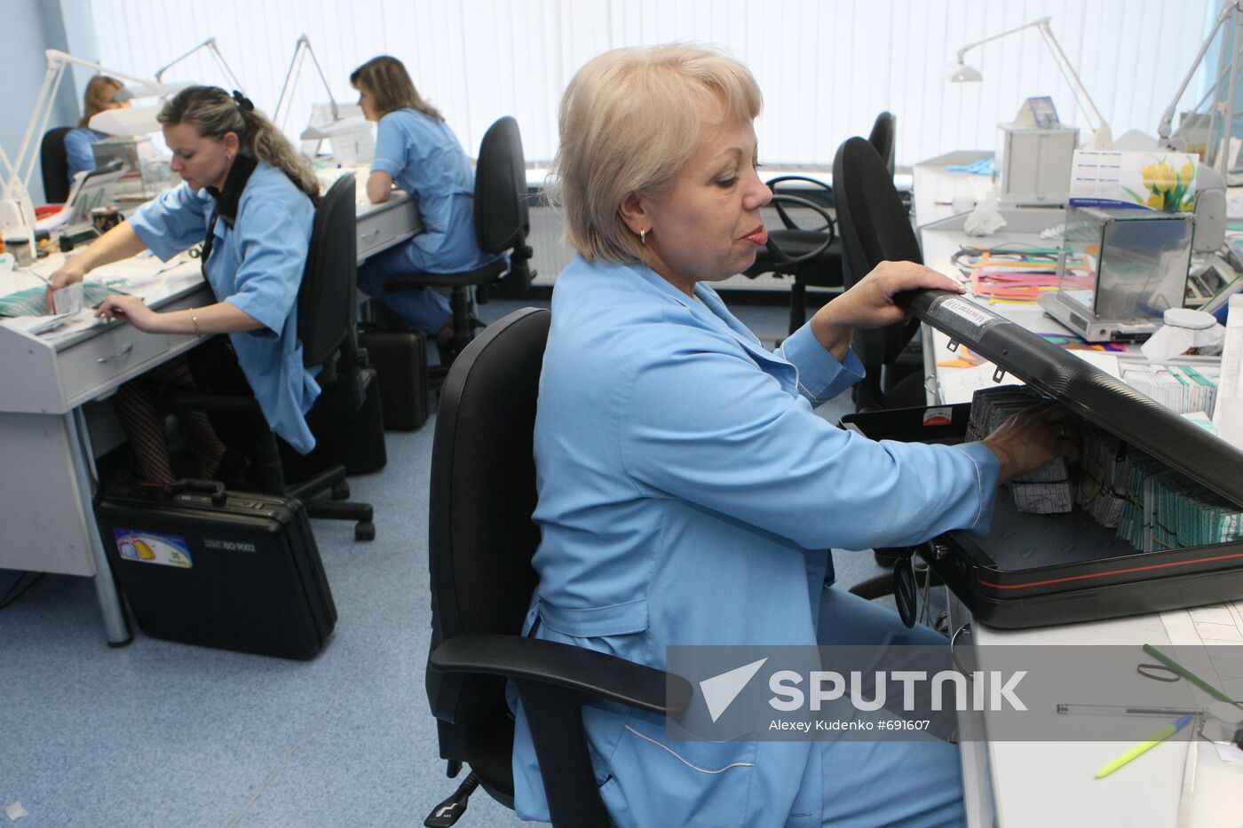 Smolensk jewelery plant Kristall