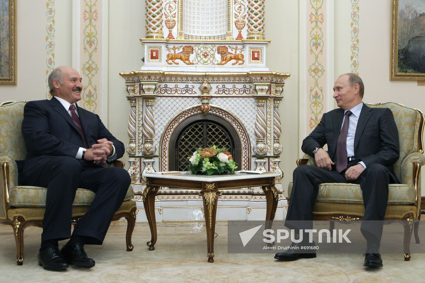 Vladimir Putin and Alexander Lukashenko