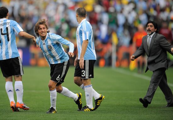 2010 FIFA World Cup: Argentina vs. Nigeria