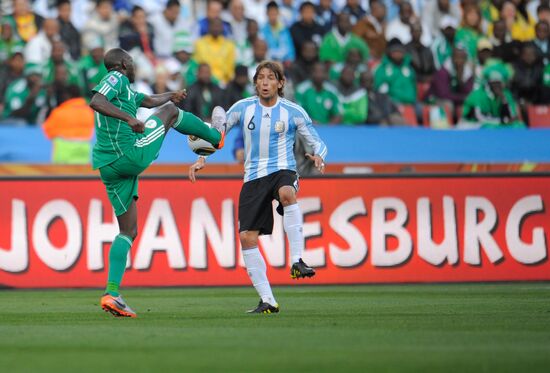 2010 FIFA World Cup: Argentina vs. Nigeria