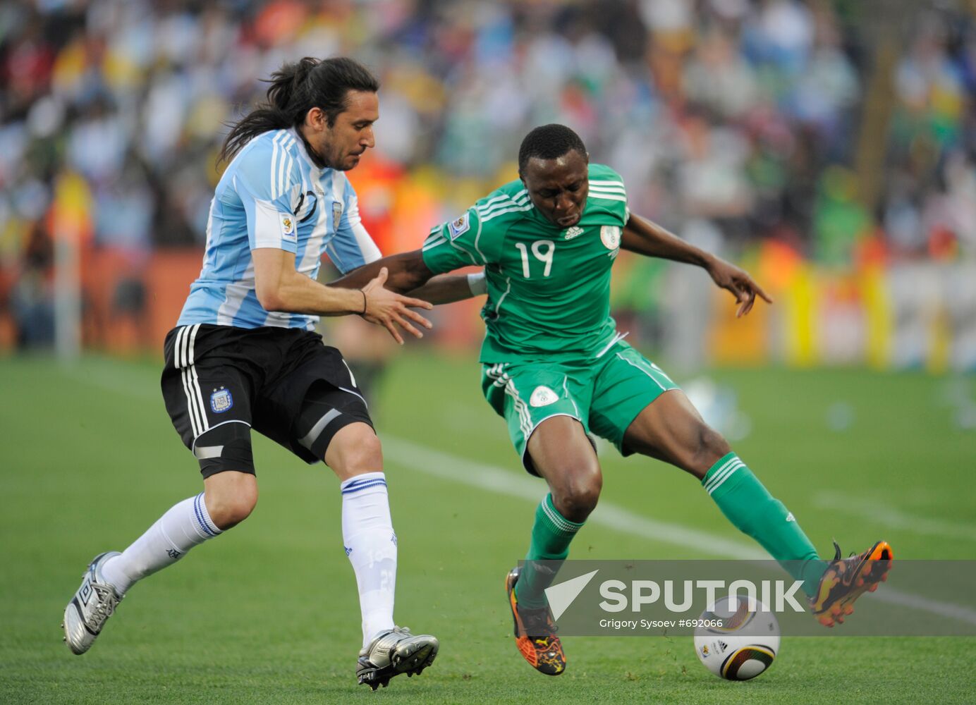 2010 FIFA World Cup: Argentina vs. Nigeria