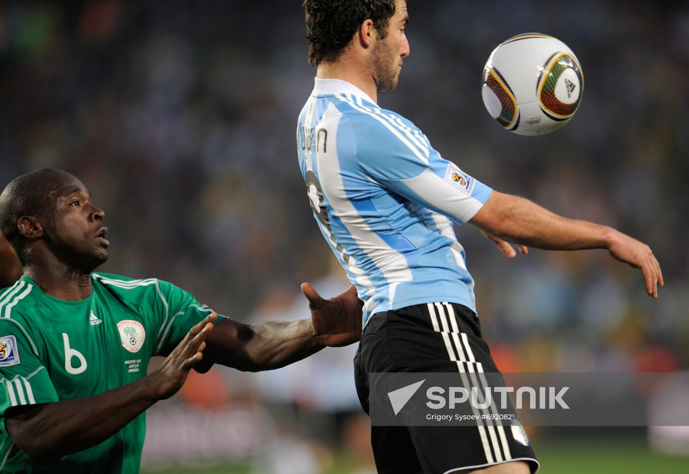 2010 FIFA World Cup: Argentina vs. Nigeria 1-0