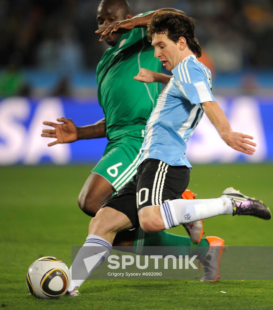 2010 FIFA World Cup: Argentina vs. Nigeria