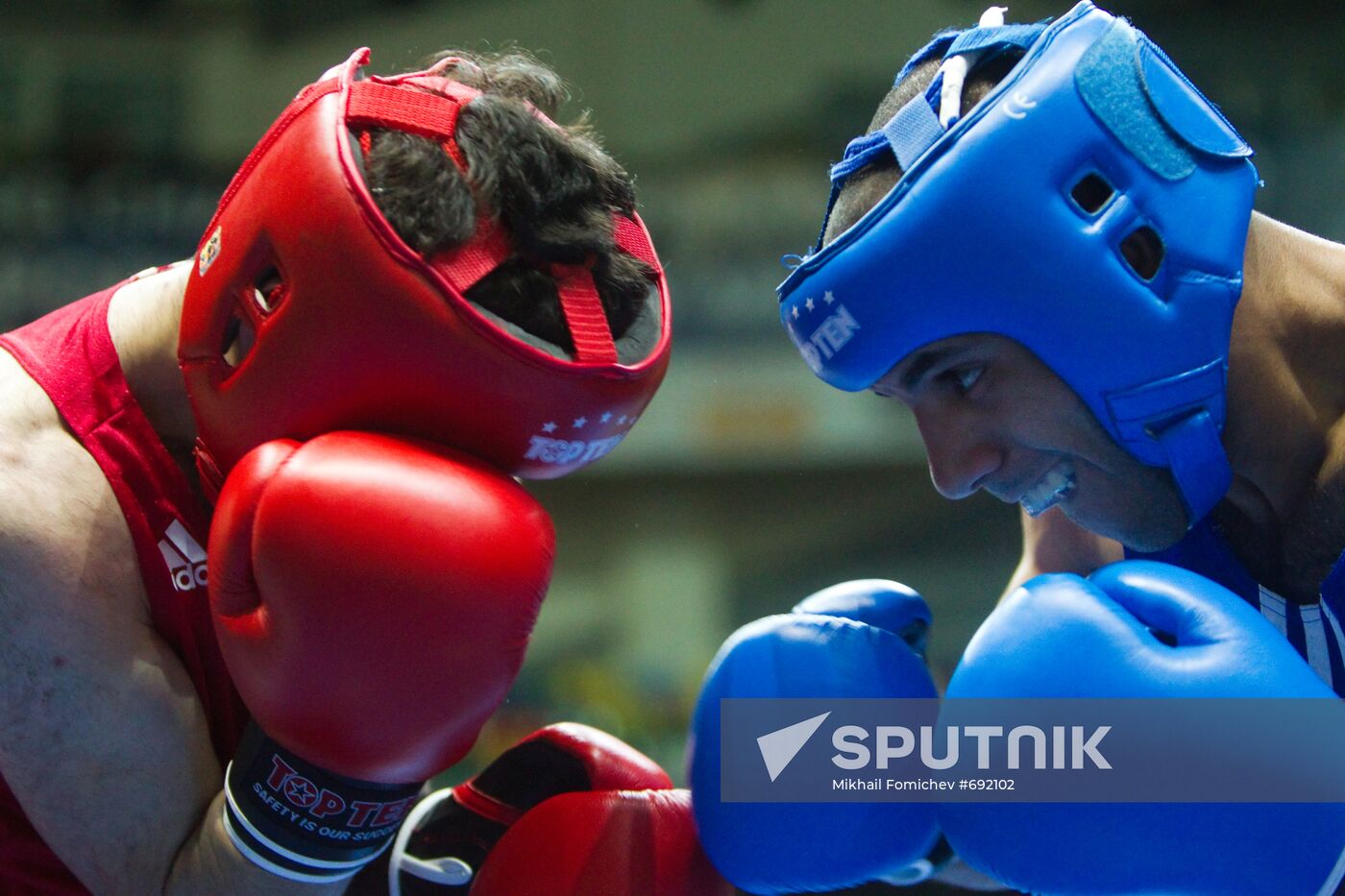 Misha Aloyan, Khalid Yafai