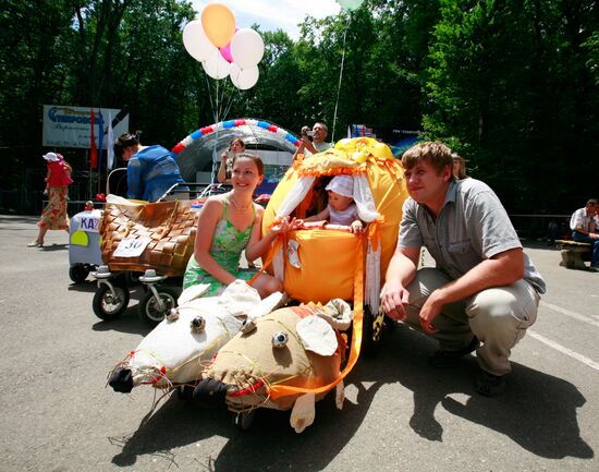 Baby Carriage Parade staged in Stavropol